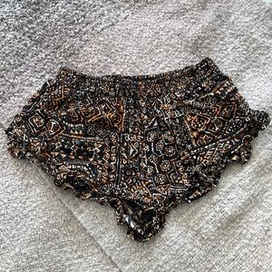 COPY - Volcolm fringe booty shorts
